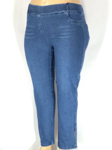 Дамски макси  плътни еластични дънки в големи размери с нежна апликация в синьо 02 00480