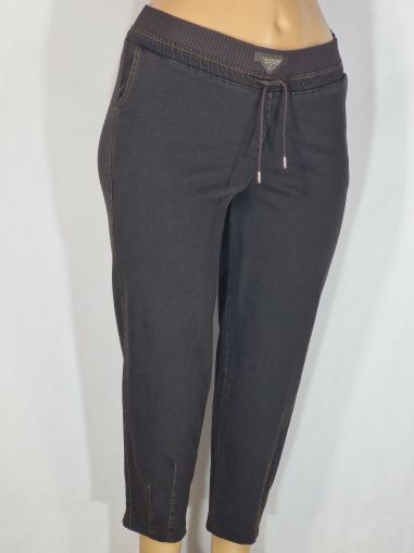 Дамски макси спортни плътни  еластични дънки в големи размери с широк ластик и връзка в кафяво 02 00561