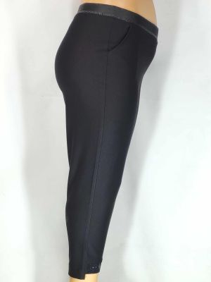 Дамски макси  еластичен  спортно елегантен панталон в големи размери с  камъни отпред на маншета ,широк ластик в черно   03 00552