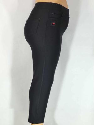 Дамски макси еластичен панталон в големи размери изчистен в черно 03 00555