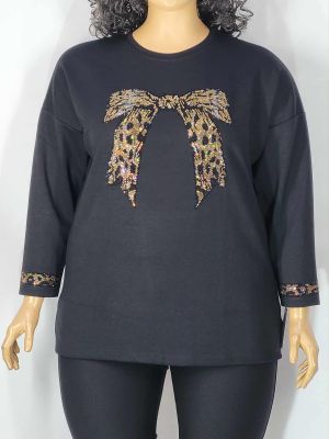 Дамска макси блуза в големи размери от плътно трико с  щампа панделка от камъчета в черно   01 01519