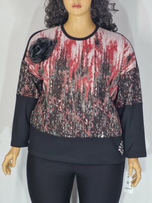 Дамска макси блуза в големи размери от плътно трико с  абстрактен принт и декоративно цвете      01 01554